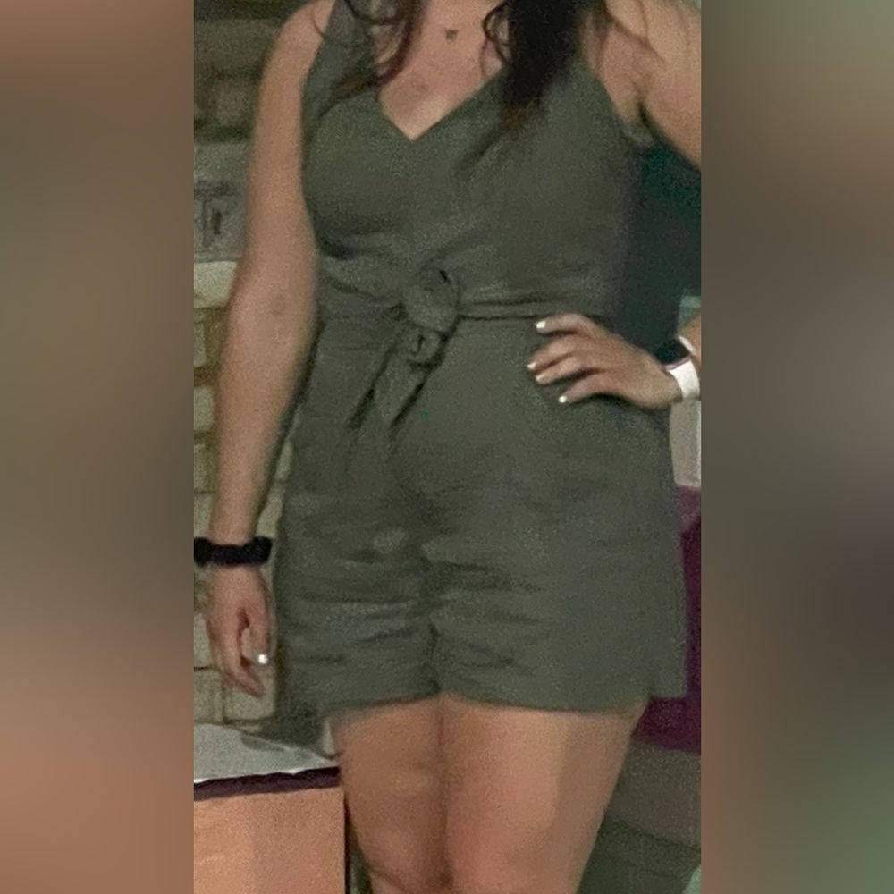 Aerie Olive Green romper - Picture 6 of 6